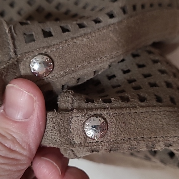 Michael Kors women's perforated suede ankle boots size 8.5 - Picture 13 of 13